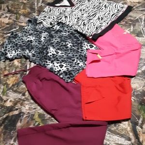 scrubs tops n bottoms 31 totes